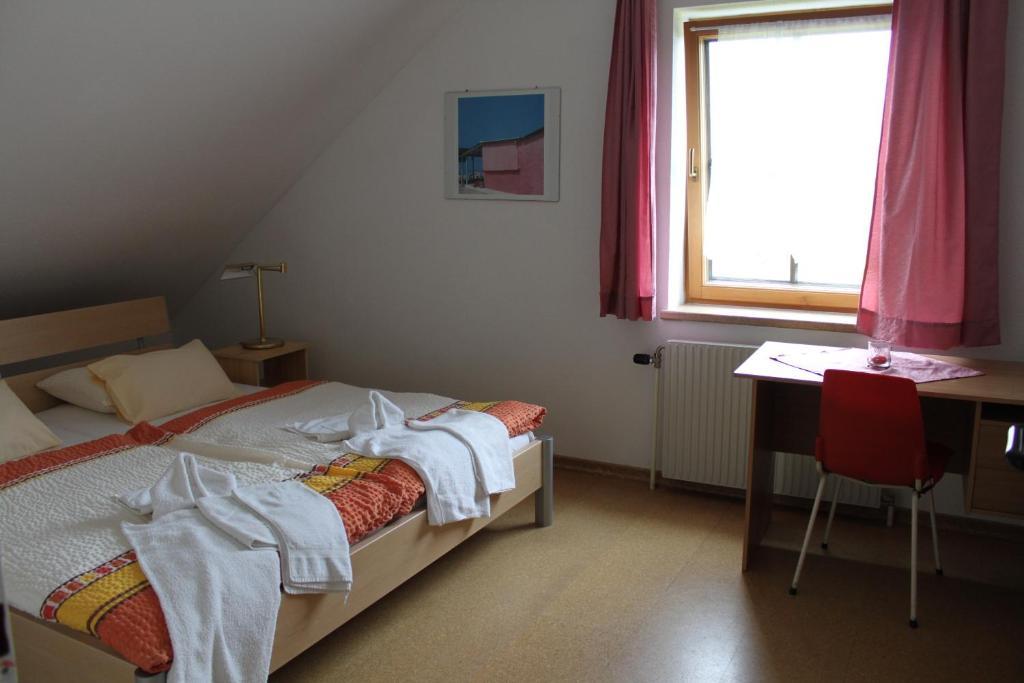 Haus Linda Apartman Barnkopf Szoba fotó